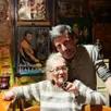 photo pierrick bourgault avec jeannine dans son bar.