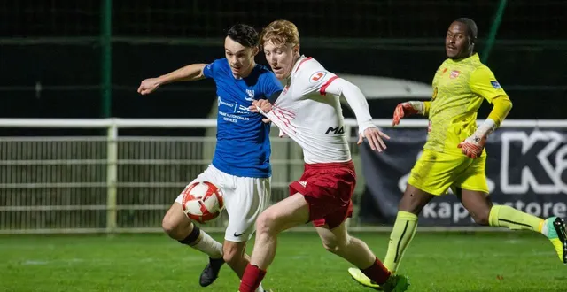 photo  sacha pichard (à gauche), ici au duel avec antoine marais.  &copy;  baptiste mura 