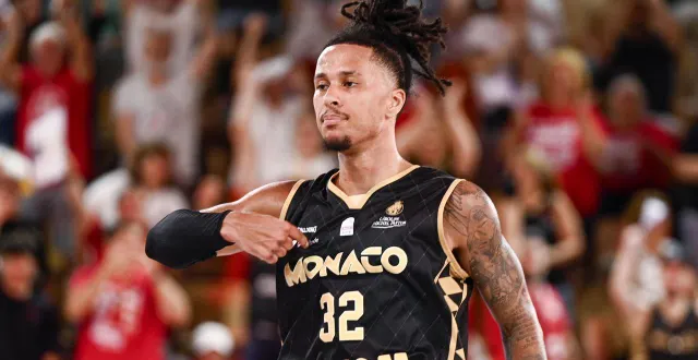 photo  matthew strazel a guidé monaco vers la victoire contre saint-quentin.  &copy;  frederic dides / afp 