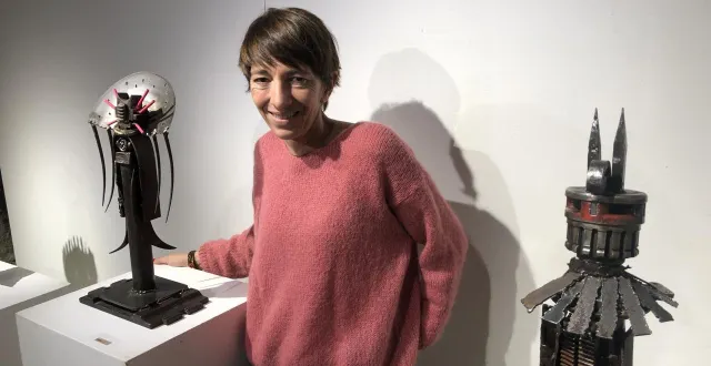 photo  maho et les fragments d’anciennes vies, ressoudées, devenues des œuvres.  &copy;  ouest-france 