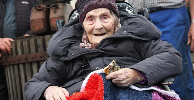 photo  marthe deniau, ici à la fête du cidre à solesmes, en octobre 2024.  &copy;  ouest-france 
