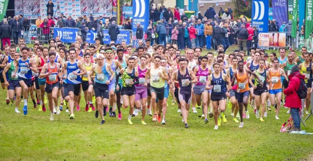 photo  le départ du cross d’allonnes, le 14 novembre 2024.  &copy;  dominique breugnot 