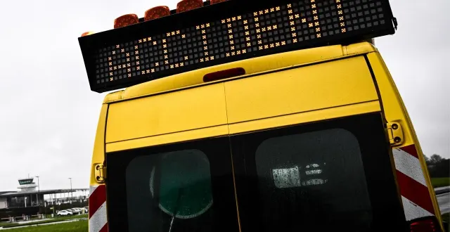 photo  trois personnes ont été légèrement blessées dans l’accident survenu sur l’autoroute a11, à hauteur d’ingrandes - le fresne-sur-loire  &copy;  archives guillaume saligot/ouest-france 