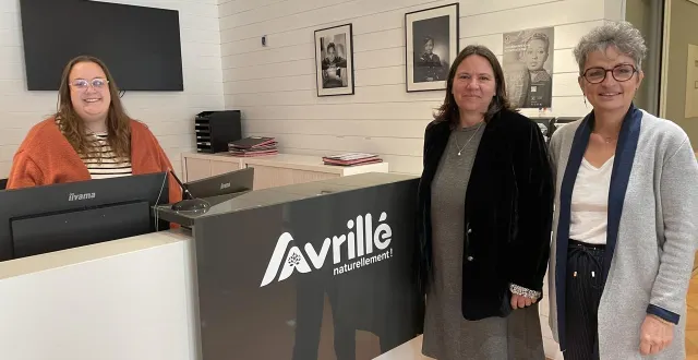 photo  marine giraud, directrice du ccas d’avrillé, et agnès guémas-gallard, adjointe aux solidarités, à l’accueil de l’espace joséphine-baker, qui connaît une fréquentation exponentielle.  &copy;  co 