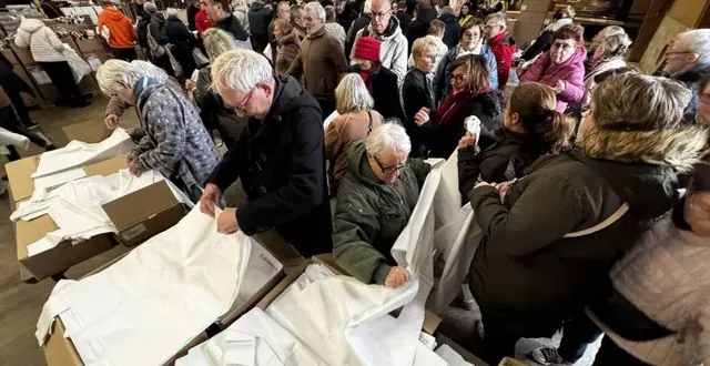 photo  la braderie seb a accueilli près de 15 000 visiteurs à anova.  &copy;  ouest-france 