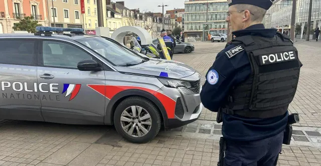 photo  l’opération a démarré aux alentours de 14 heures et s’est poursuivie une bonne partie de l’après-midi, ce mercredi 12 novembre 2025.  &copy;  le maine libre 
