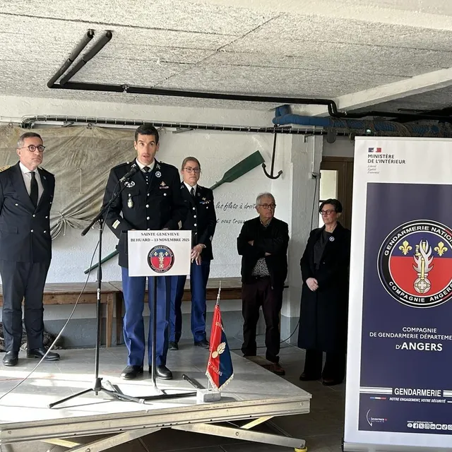 photo les gendarmes de la compagnie d’angers ont organisé leur traditionnelle célébration de la sainte-geneviève, à béhuard (maine-et-loire), ce jeudi 13 novembre 2025.  ©  ouest-france
