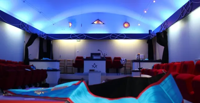 photo  une nouvelle loge maçonnique a vu le jour au temple de saumur le 13 novembre 2025.  &copy;  co - julien coutenceau 