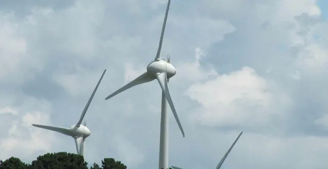 photo  jeudi 13 novembre 2025, le conseil d’état étudiait un nouveau recours de la société engie green qui continue de vouloir implanter quatre éoliennes en sarthe, entre béthon et champfleur.  &copy;  archive ouest-france 