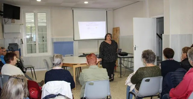 photo  laurence eaton, sophrologue et animatrice du yoga du rire, est intervenue jeudi 13 novembre 2025, à vimoutiers (orne).  &copy;  ouest-france 