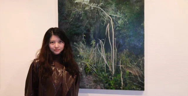 photo  yuzi wu propose de voir ses dernières créations intitulées herbes folles.  &copy;  ouest-france 