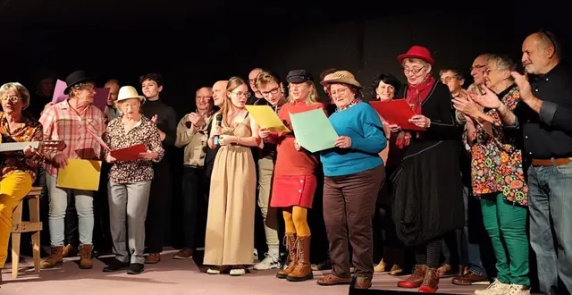 photo  les futurs animateurs d’un soir répètent une chanson.  &copy;  le maine libre 