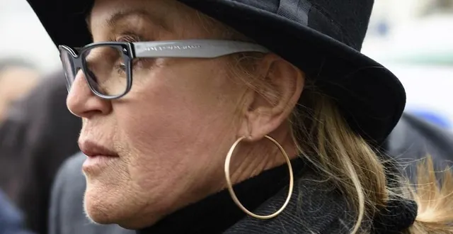 photo  sheila lors des obsèques du chanteur michel delpech en 2016.  &copy;  afp - eric feferberg 