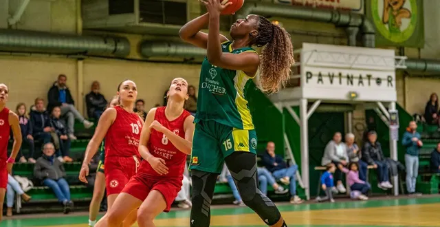 photo  assa le meur.  &copy;  arnaud despelchain 