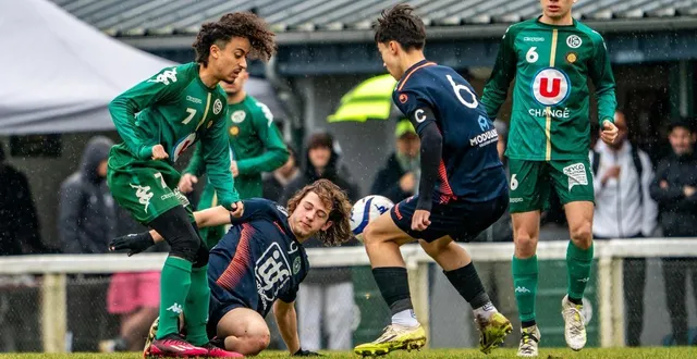 photo  « on a fait un déficit de 30 000 € la saison dernière, on n’est pas dans le négatif, mais on n’a plus de sécurité, on doit anticiper », observe laurent chasseray, le président du cs changé.   &copy;  arnaud despelchain 