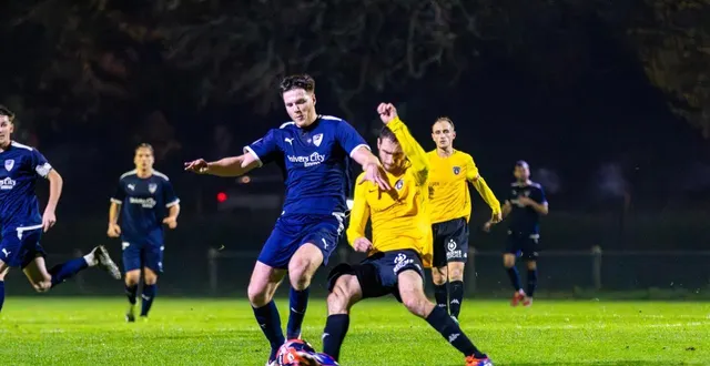 photo  thibault bourges et les sébastiennais ont battu les sarthois de coulaines sur le plus petit des scores, ce samedi 15 novembre.  &copy;  ouest-france 