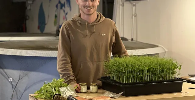 photo  micro-pousses, rillettes et filets de truite sont vendus par la ferme aquaponique d’arnaud pigeon.  &copy;  natalie desse 