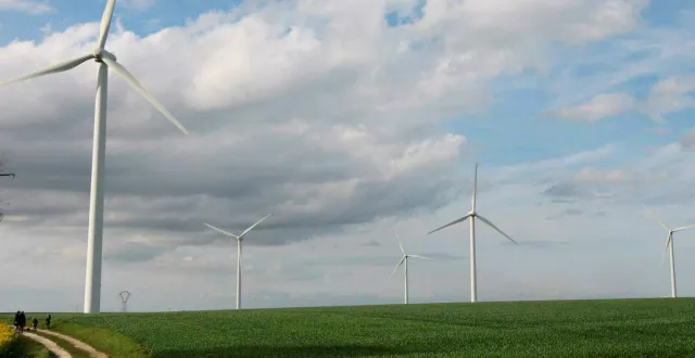 photo  le projet d’éoliennes va devoir être examiné à nouveau par la cour administrative d’appel de nantes (photo d’illustration).  &copy;  archives ouest-france 