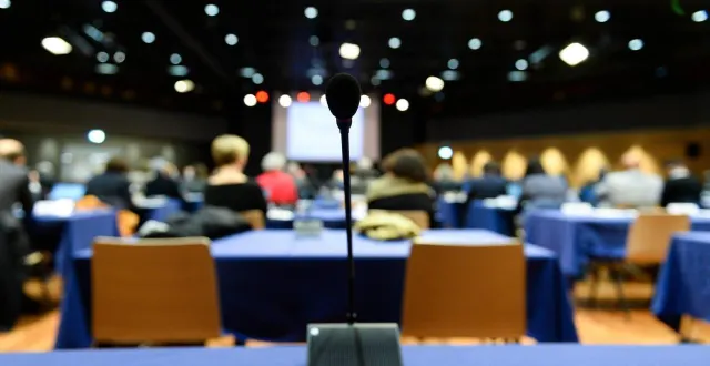 photo  les élus des 29 communes d’angers loire métropole seront réunis en conseil ce lundi 17 novembre au soir.  &copy;  archives co – josselin clair 