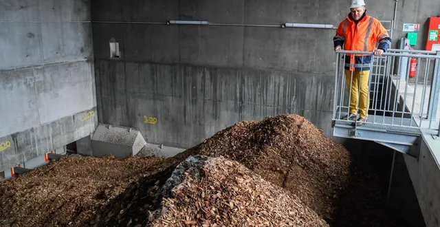 photo  la chaufferie biomasse de monplaisir.  &copy;  archives co – laurent combet 