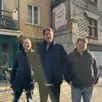 photo philippe canu, arnaud tricot et franck carlais installent une boutique de cigarettes électroniques dans l’ancien local du petit nègre à alençon.