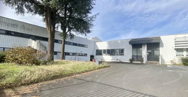 photo  le site choletais du groupe royer, avenue du maréchal-leclerc, pourrait être acquis par le promoteur immobilier nexity pour y construire des logements, des bureaux et des commerces.  &copy;  co - julien sureau 