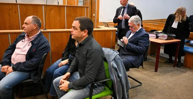 photo  angers, le 17 novembre 2025. les deux cogérants (au centre) de la société de pyrotechnie htp, qui employait hubert thézé (à gauche), l’artificier en chef lors du drame, ont été auditionnés par le tribunal au procès du drame du 14 juillet à cholet.  &copy;  co - josselin clair 