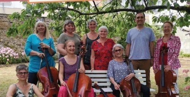 photo  créé en 2011, o’celli rassemble des violoncellistes.  &copy;  o’celli 