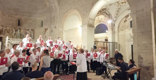 photo  vérone, italie, juillet 2025. les chœurs de saint-maur se sont produits cet été dans le cadre du festival international de vérone.  &copy;  les chœurs de saint-maur 