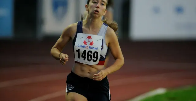 photo  niort, le 5 juin. jessica lallemand est licenciée au ca parthenay.  &copy;  co - christophe bernard 