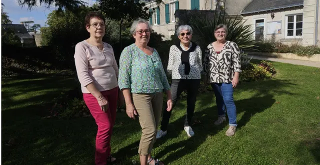 photo  les membres du bureau avec de gauche à droite : dominique aubry, béatrice renou, marcelle  bénesteau et marie-cécile huet.  &copy;  co 