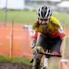 photo le coureur normand cyprien gilles (es torigni), originaire de rânes (orne), avait terminé 26e de la manche de coupe du monde de cyclo-cross organisée à flamanville (manche), en décembre 2023.