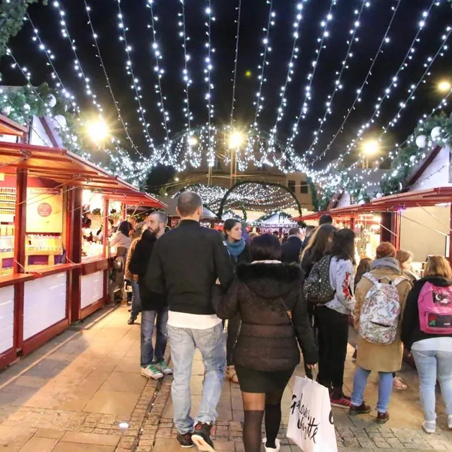 photo le marché de noël se tiendra pendant plus d’un mois, place de la république.  ©  archives ouest-france