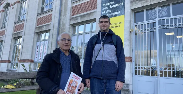 photo  alexandre kerhervé et francis judas préparent un nouveau support de témoignage pour rappeler que « c’est la mort qui est derrière l’emploi de l’amiante ».  &copy;  ouest-france 