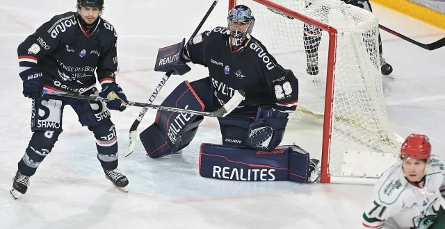 photo  matt o’connor va effectuer son retour devant la cage angevine.  &copy;  archives sébastien aubinaud 