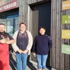 photo  maxime fourny, nouveau gérant du magasin de producteurs locaux avec corinne pescheteau et béatrice lamy présentent la nouvelle enseigne l’étal du terroir. 
