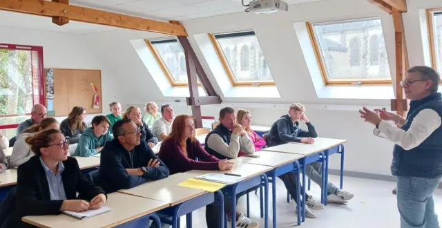 photo  les élèves en terminale cgea élevage équin ont fait une restitution d’un travail mené pour la première fois sur la reproduction en partenariat avec leurs maîtres de stage.  &copy;  ouest-france 