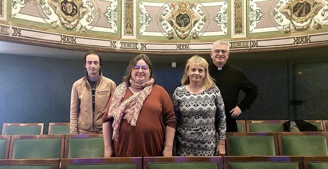 photo  depuis dix ans, jacques baguenier, carine ménage, joanan szczepaniak et le père christian du halgouët ont lancé le projet de restauration de l’orgue de l’église saint-thomas à la flèche (sarthe).  &copy;  ouest-france 