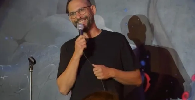 photo  philéas, stand-uppeur à flers (orne) et créateur du bocage comedy club.  &copy;  philéas 