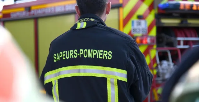 photo  les pompiers ont été engagés à fatines à la suite de la chute d’un piéton en raison du verglas.  &copy;  archives courrier de l’ouest - marie delage 
