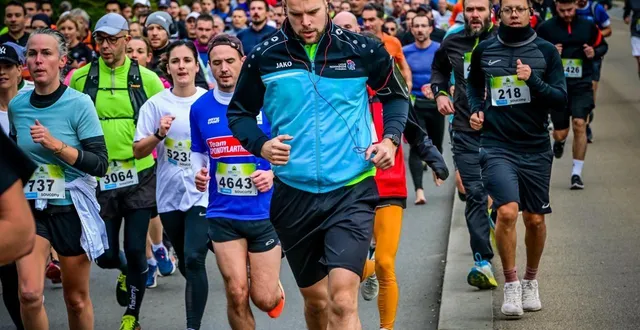 photo  bien choisir sa tenue de course, ses vêtements pour la phase d’échauffement et après l’arrivée réclame anticipation et organisation.  &copy;  photo archives le maine libre – yvon loué 