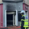 photo  la boucherie charcuterie durand, à fresnay-sur-sarthe, a été ravagée par les flammes jeudi 21 novembre. les gérants sont parvenus à assurer les commandes du week-end en attendant le rapport d’expert. 