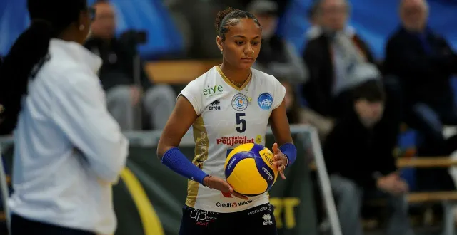 photo  alice budon et le vbp niort courent toujours après un premier succès.  &copy;  co – christophe bernard 