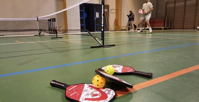 photo  le pickleball, un sport en plein essor.  &copy;  fabien chevalier 