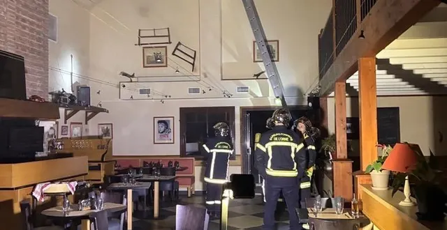 photo  l’origine de l’incendie serait accidentelle : un câble sectionné.  &copy;  photo fournie par christophe hamel 