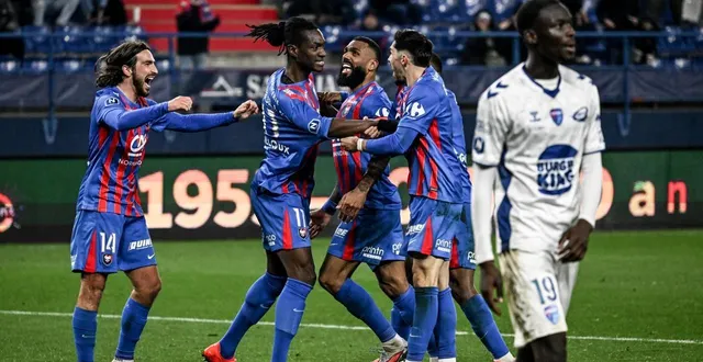 photo  armand gnanduillet a offert la victoire au sm caen face à bourg-péronnas, vendredi 21 novembre 2025.  &copy;  martin roche / ouest-france 