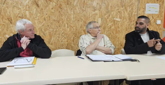 photo  lionel duarte, reynald loozen et manuel loozen.  &copy;  co 