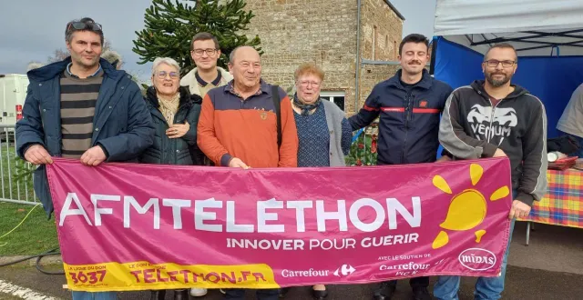 photo  de gauche à droite : stéphane david, coordinateur ; régine pichonnier, de générations mouvement ; clément agostini, du comité d’animation; jean-louis leveque, de soins santé ; andrée noël, du comité d’animation; arthur noël, de l’amicale des pompiers et romuald pellerin, d’activ’orne.  &copy;  ouest-france 