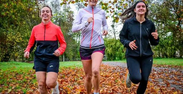 photo  en 2025, près de 2 000 femmes prendront le départ du 10 km le maine libre ce samedi 22 novembre.  &copy;  photo : le maine libre - yvon loue 
