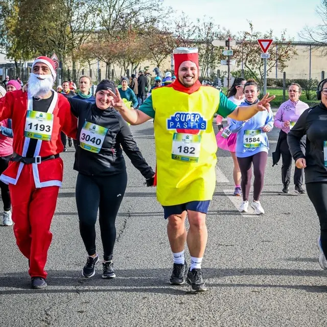 photo humour et décontraction tout au long du parcours.  ©  photo le maine libre - yvon loue
